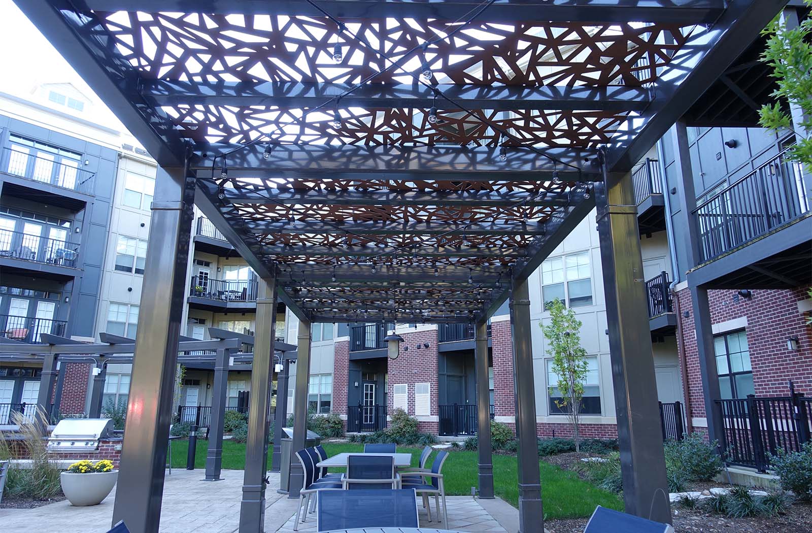 Apartment Courtyard-xxxxxxb-x-Trellis-Other
