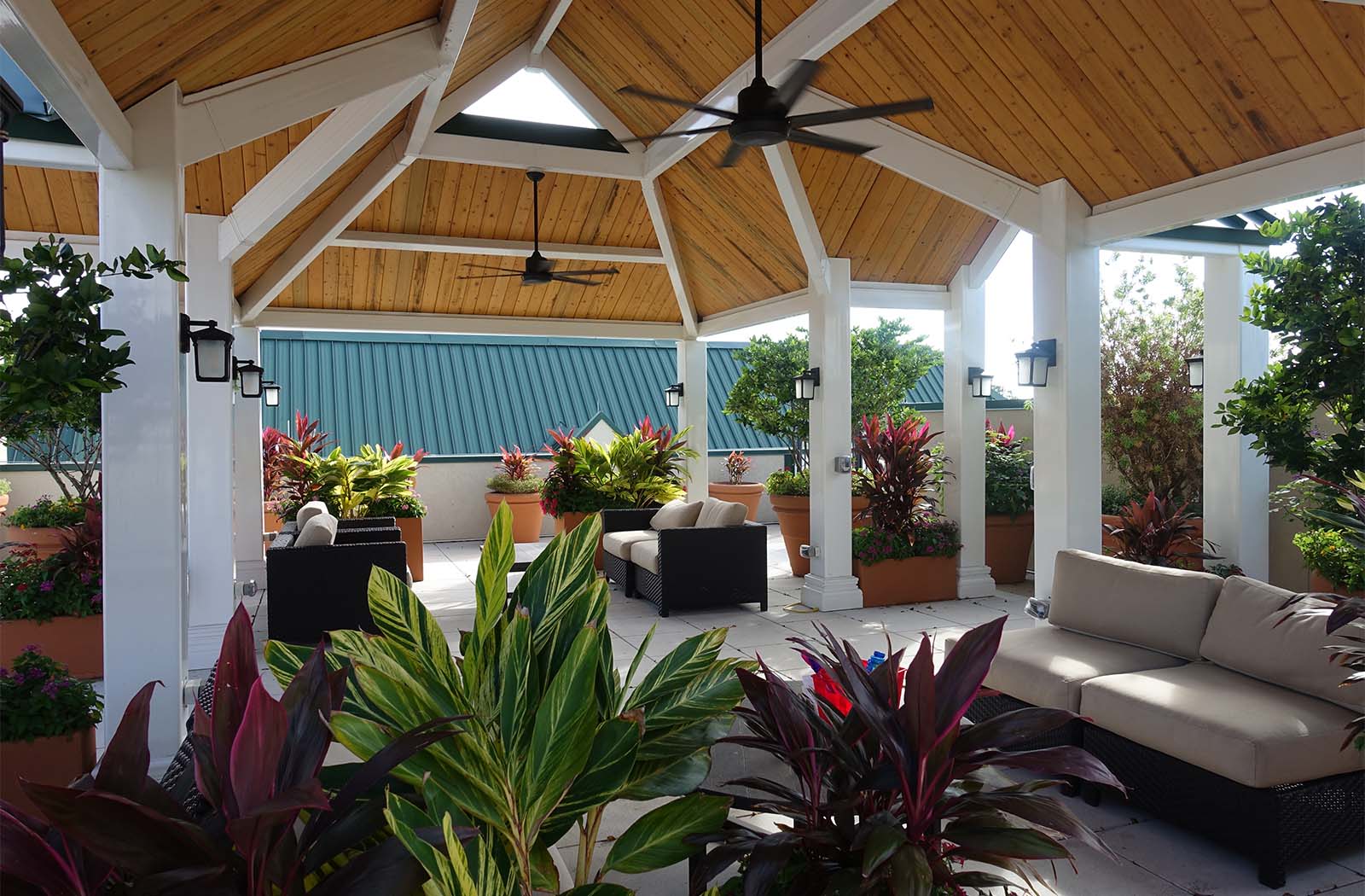 Ronald McDonald House-55978b-17x29-Rooftop-Corporate