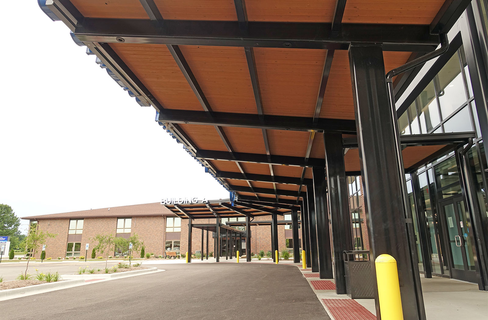 Saint Anthonys-61074d-18x134-Entrance Canopy-Healthcare